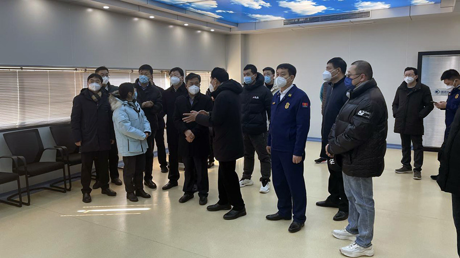 市委常委、常務(wù)副市長(zhǎng)楊新忠一行來我公司檢查春節(jié)期間安全生產(chǎn)工作