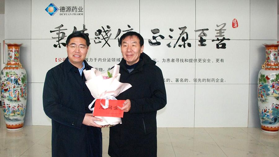 市委常委、開發(fā)區(qū)黨工委書記曹衛(wèi)東來公司走訪慰問并檢查安全工作